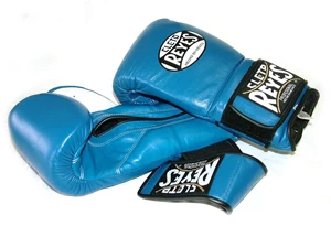 Cleto Reyes Hook And Loop Sparring Gloves – Red - Image 3