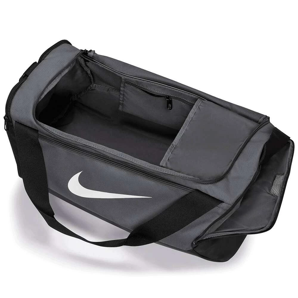 Nike Brasilia Small Duffle Bag – Black - Image 2