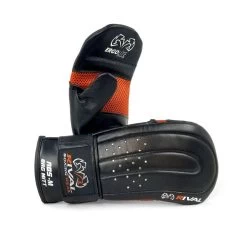 Rival RB5 Bag Mitts – Black